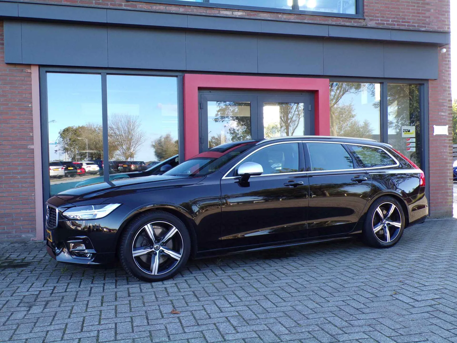 Volvo V90 (2020) — foto 1
