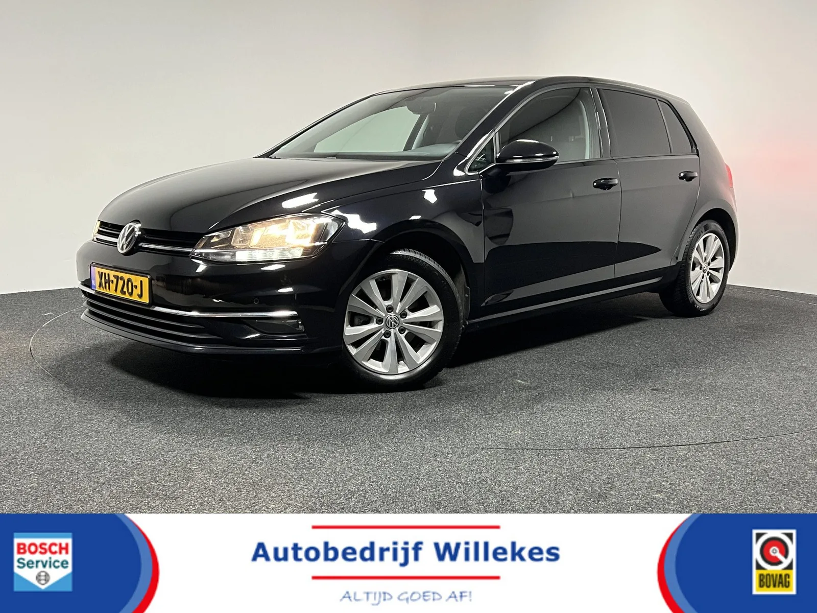Volkswagen Golf (2019) — foto 1