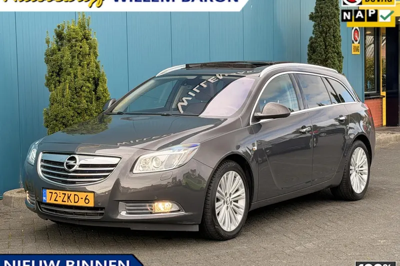 Opel Insignia (2012)