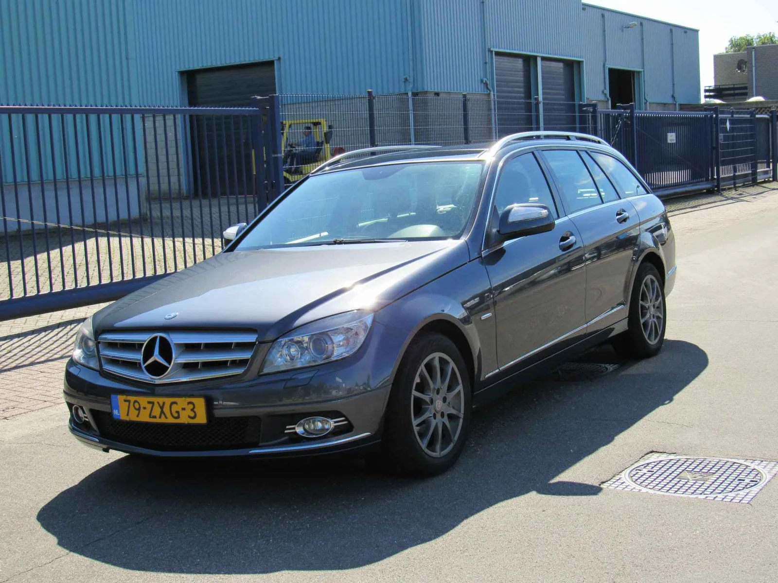 Mercedes-Benz C-Klasse (2008) — foto 1