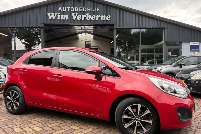 Kia Rio (2012)