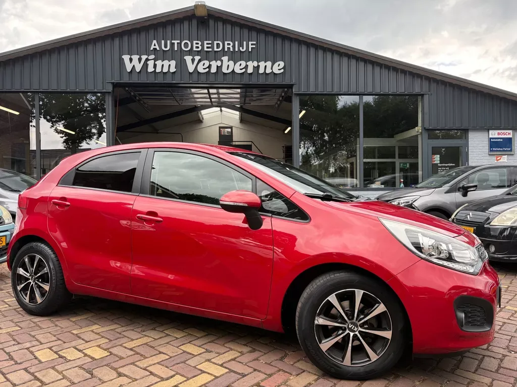 Kia Rio (2012) — foto 1