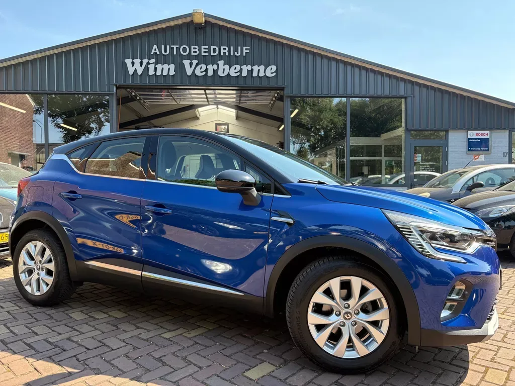 Renault Captur (2021) — foto 1