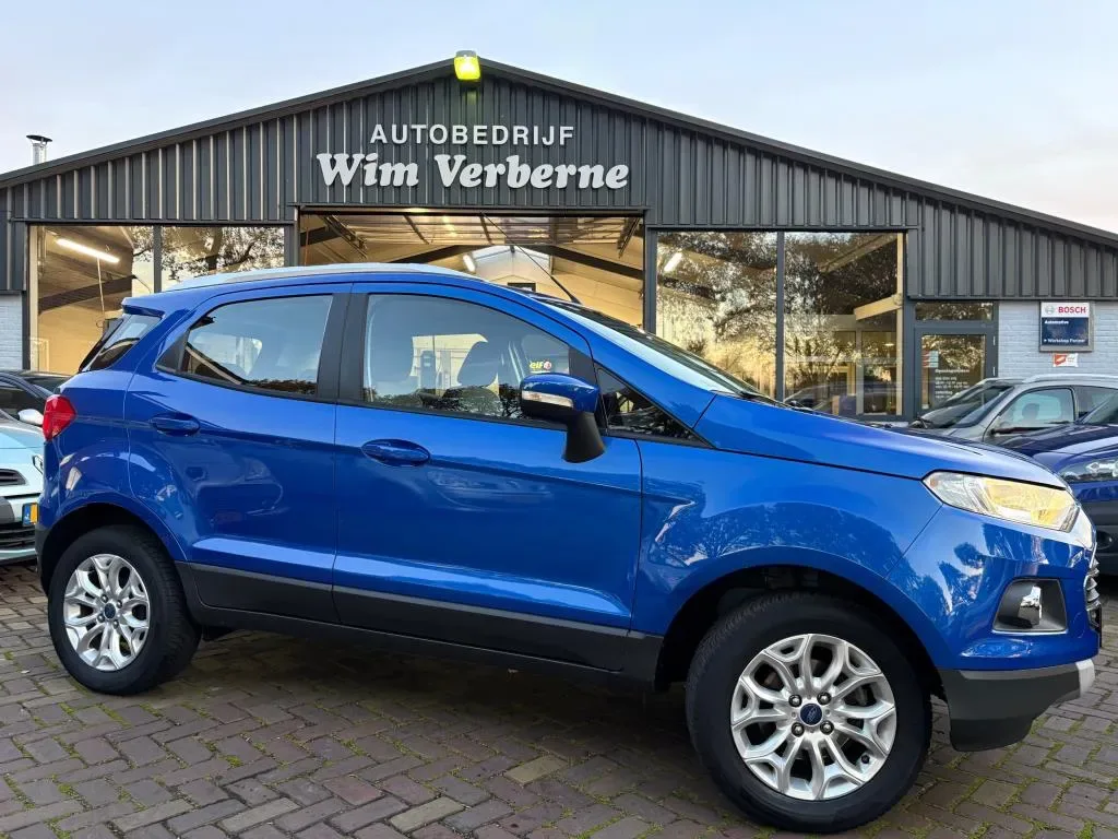 Ford EcoSport (2015) — foto 1