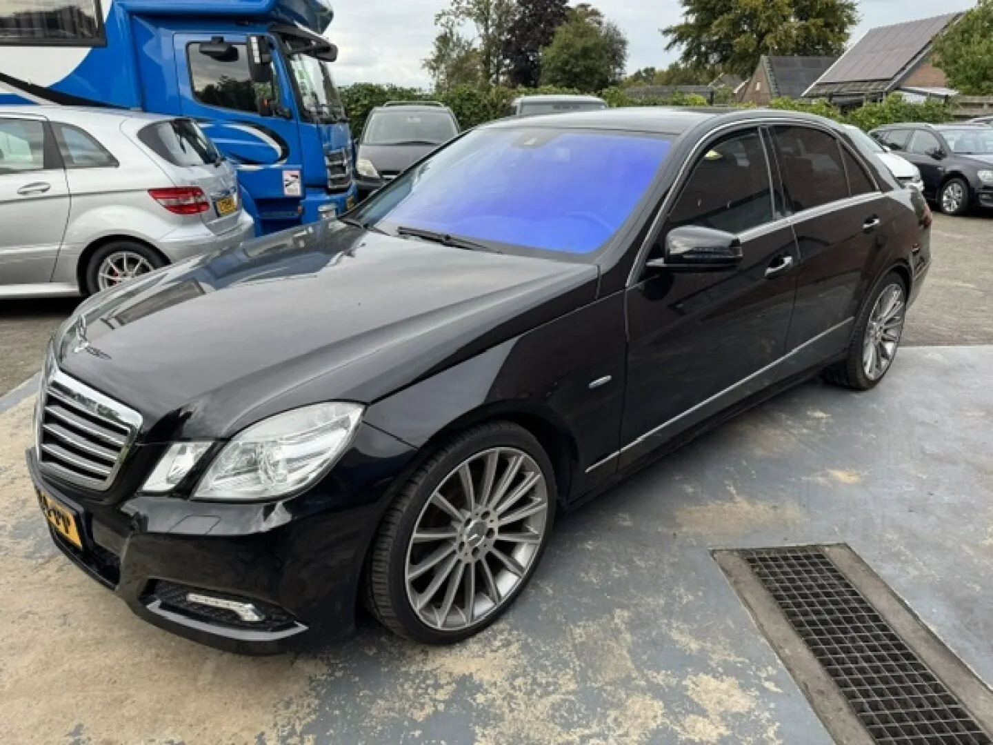 Mercedes-Benz E-Klasse (2009) — foto 1