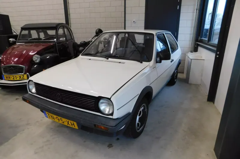 Volkswagen Polo (1988)