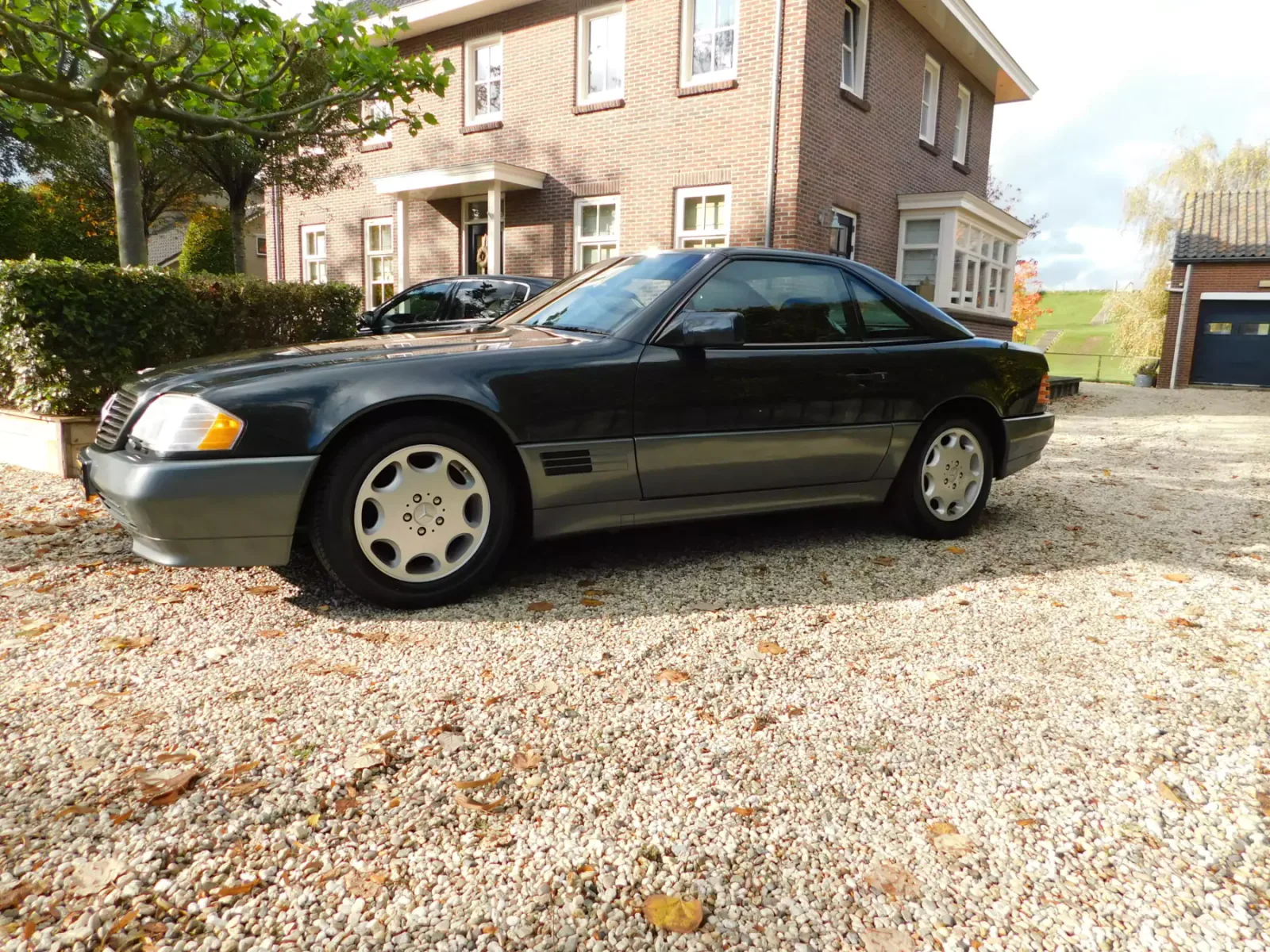 Mercedes-Benz SL-Klasse (1992) — foto 1