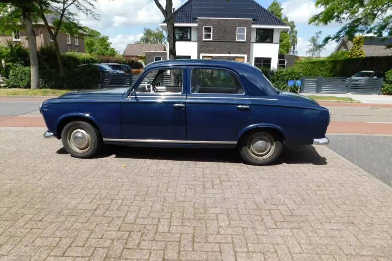 Peugeot 403 (1961)