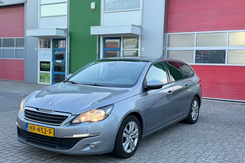 Peugeot 308 (2015)
