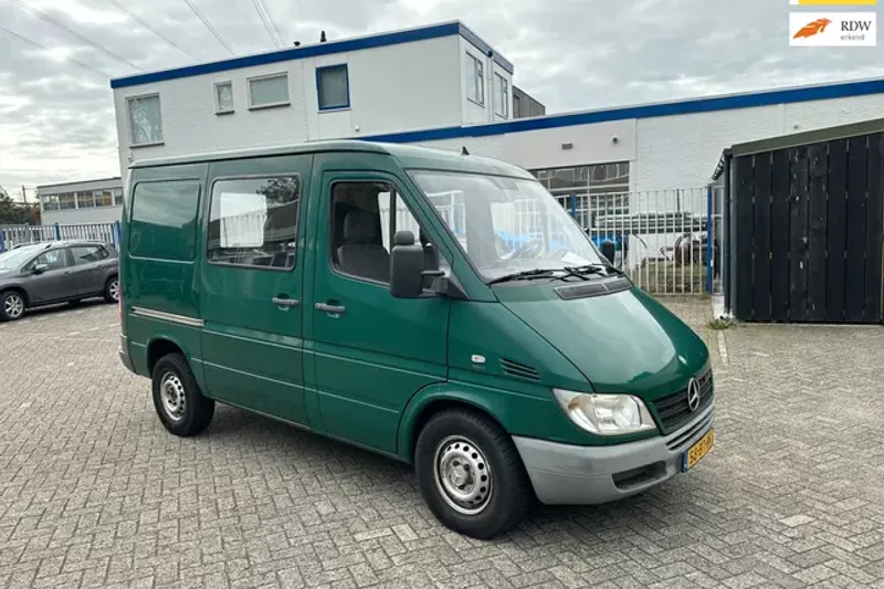 Mercedes-Benz Sprinter (2005)