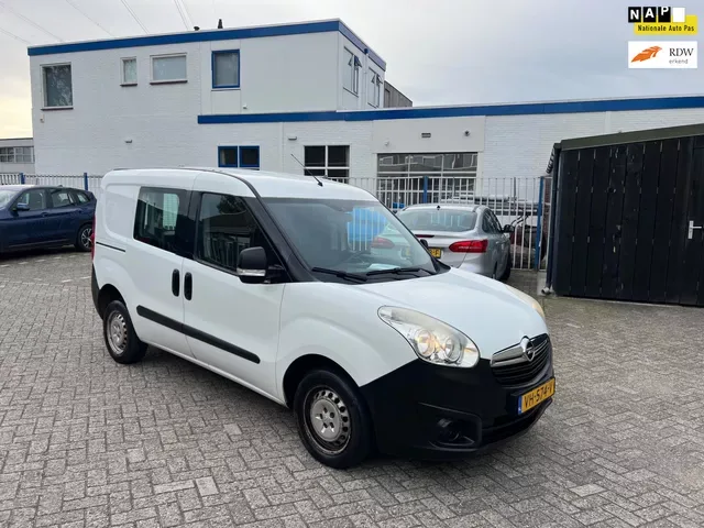 Opel Combo (2014) — foto 1