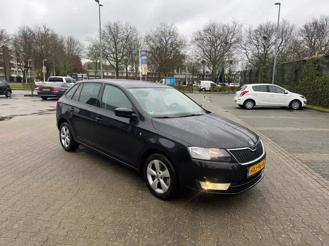 Škoda Rapid (2014) — foto 1