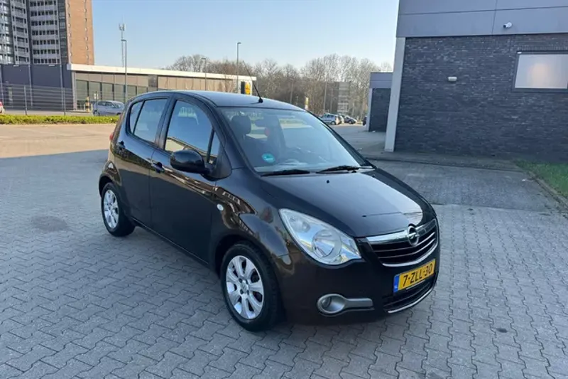 Opel Agila (2010)