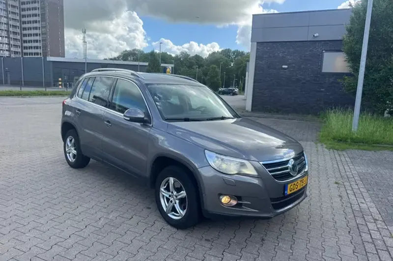 Volkswagen Tiguan (2009)