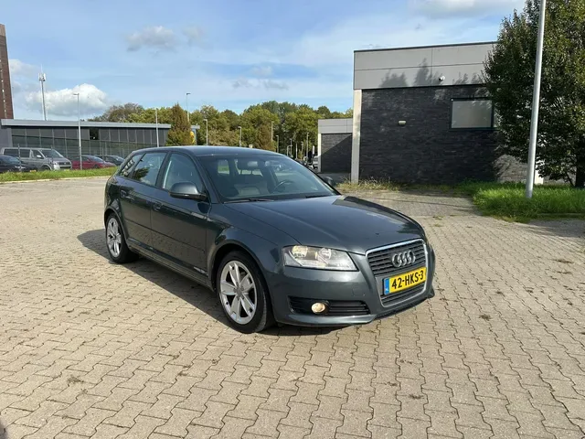 Audi A3 (2009) — foto 1
