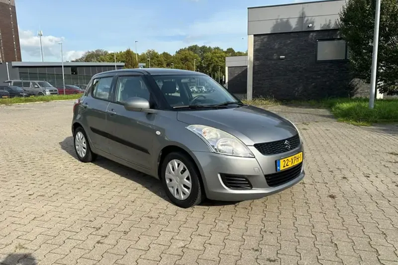Suzuki Swift (2012)