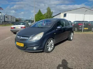 Opel Corsa (2009) — foto 1