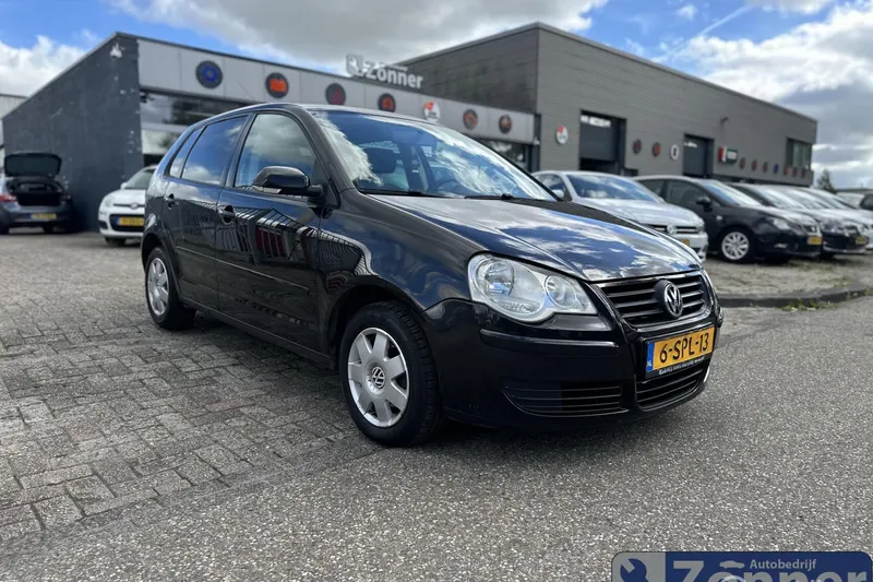 Volkswagen Polo (2005)