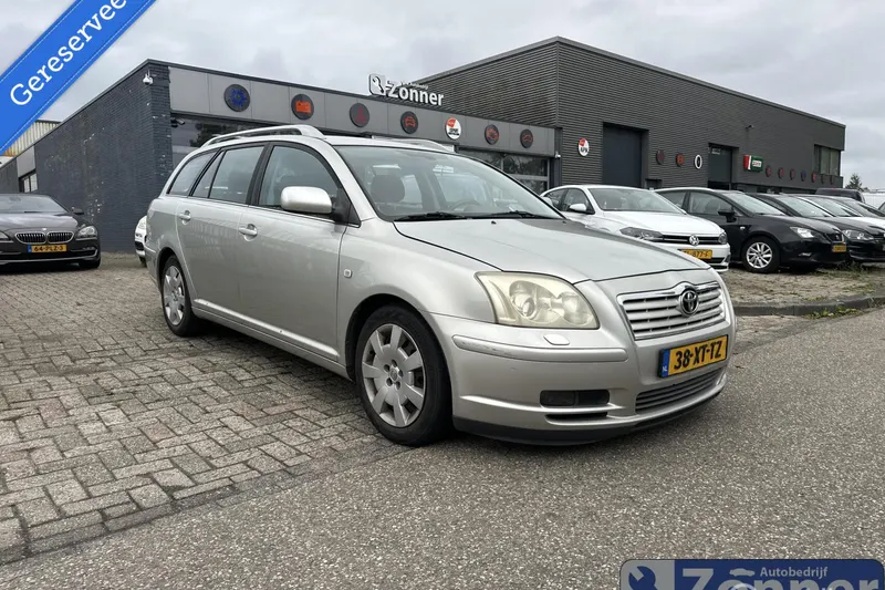 Toyota Avensis (2006)