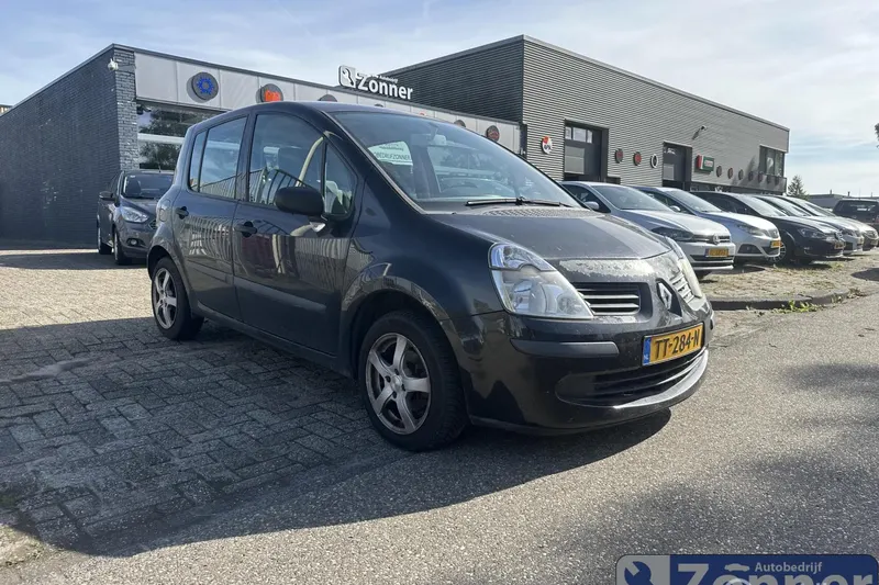 Renault Modus (2007)