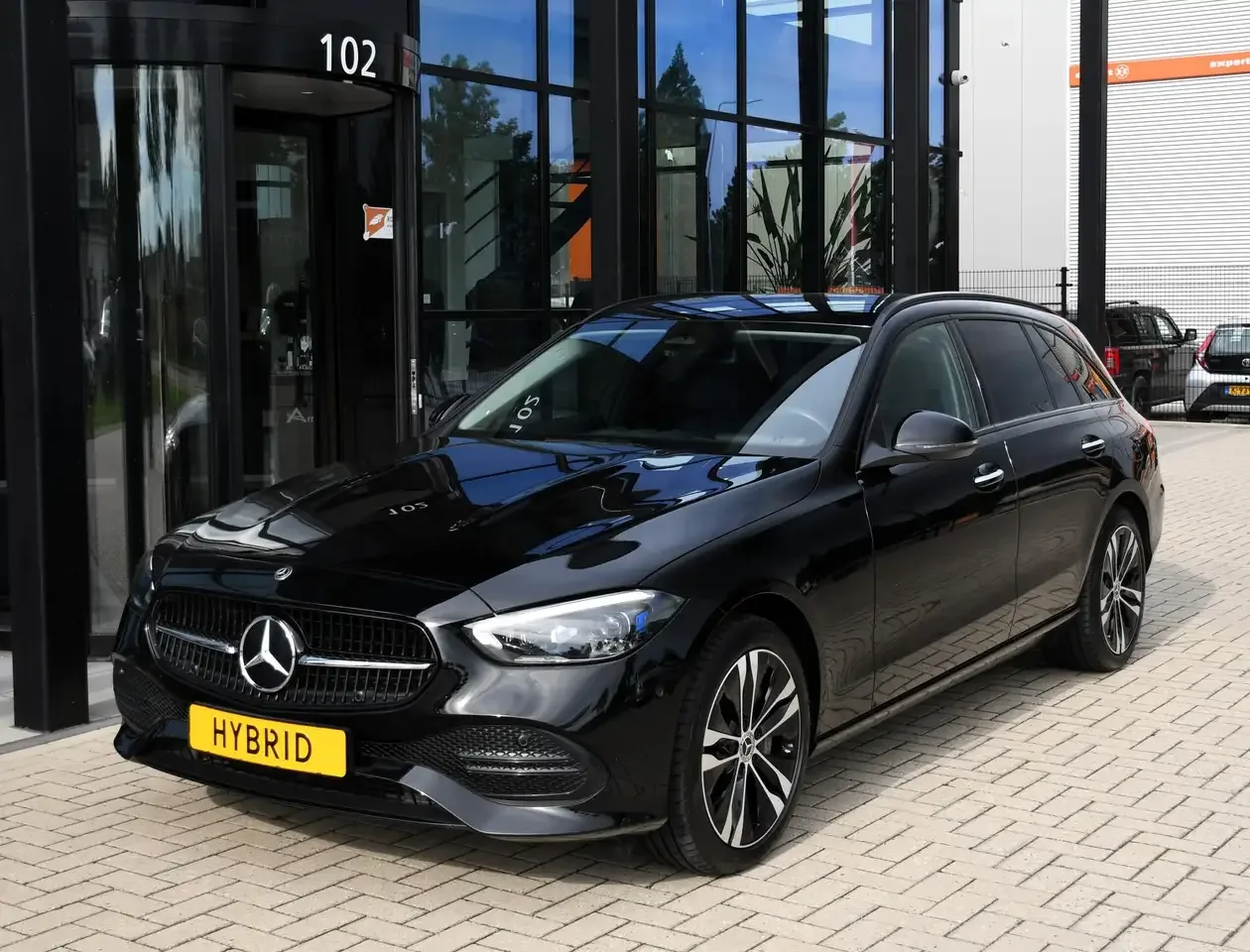 Mercedes-Benz C-Klasse (2023) — foto 1