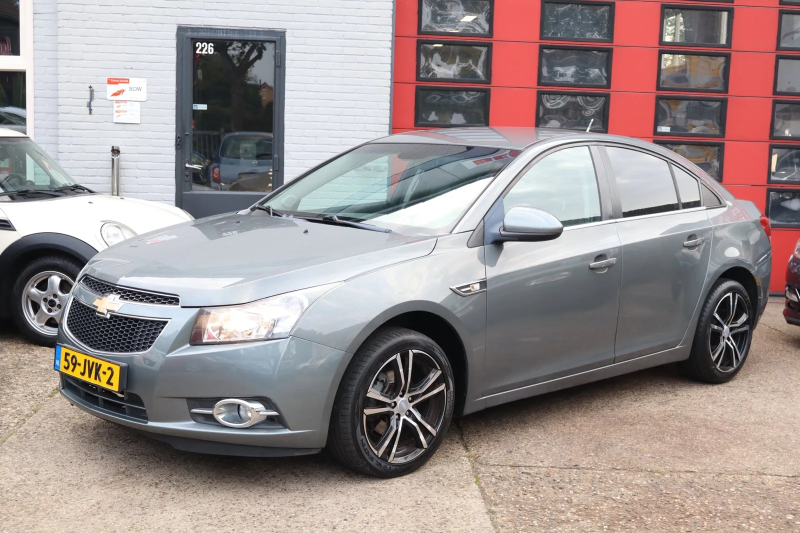 Chevrolet Cruze (2009) — foto 1