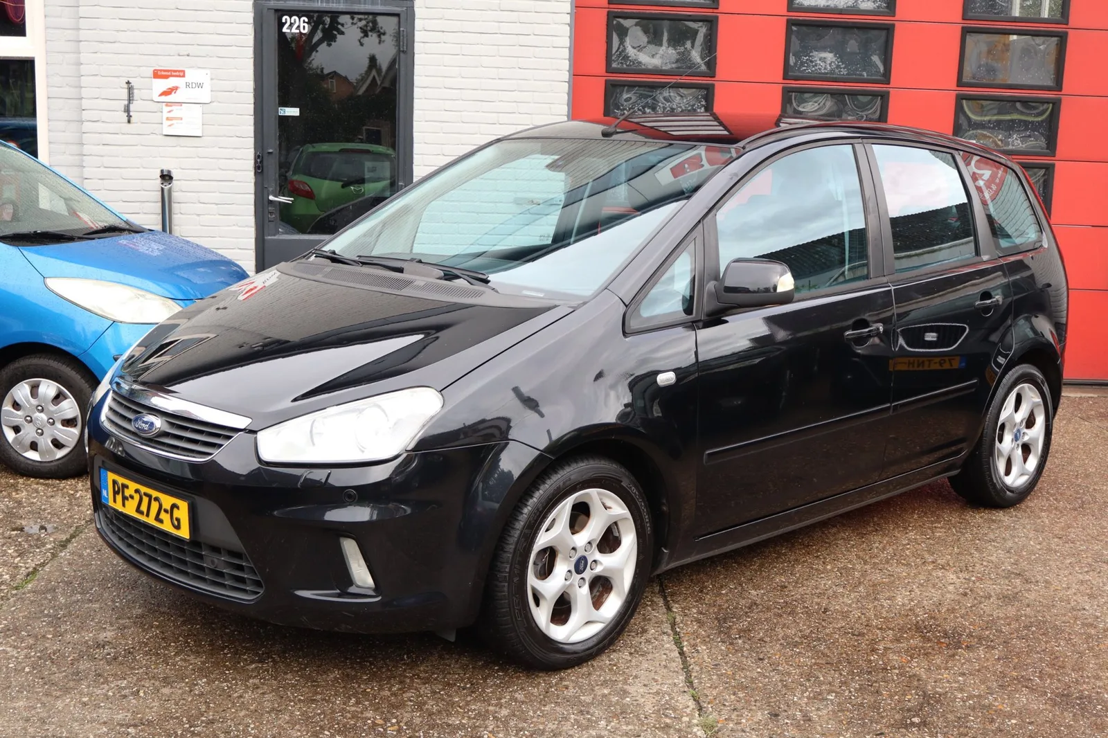 Ford C-Max (2010) — foto 1