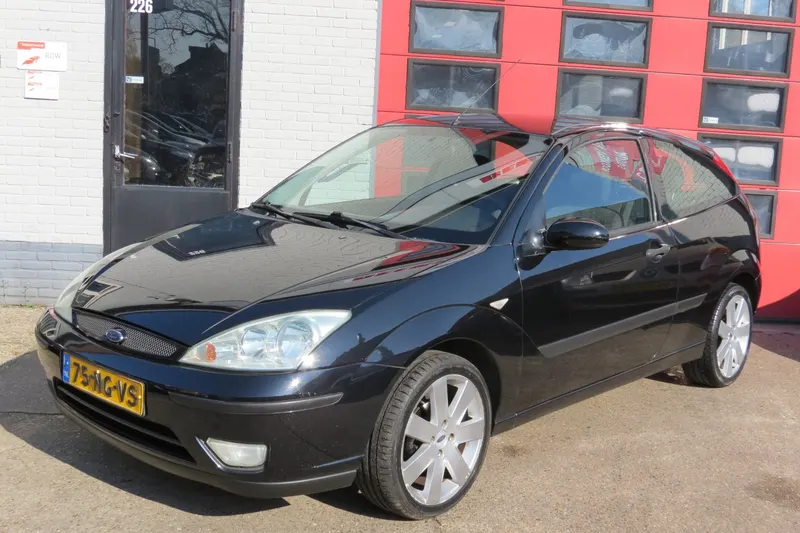 Ford Focus (2003)