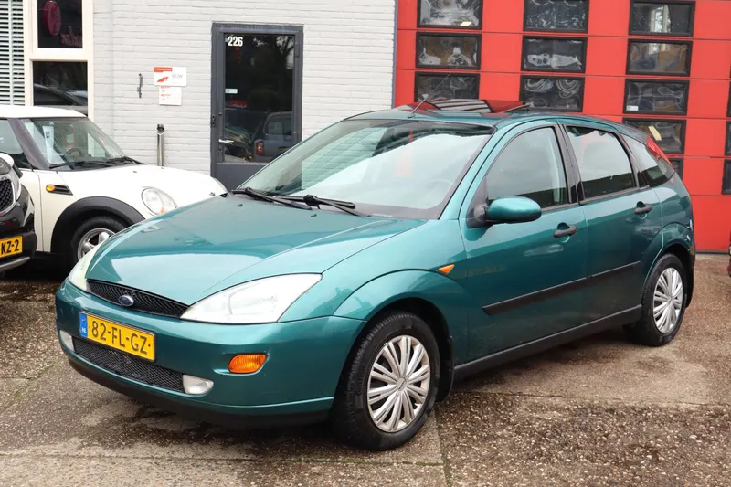 Ford Focus (2000)