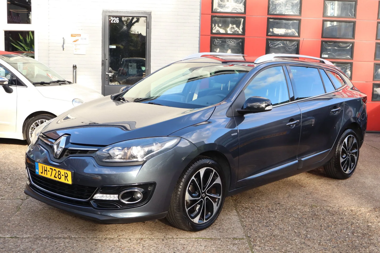 Renault Mégane (2016) — foto 1