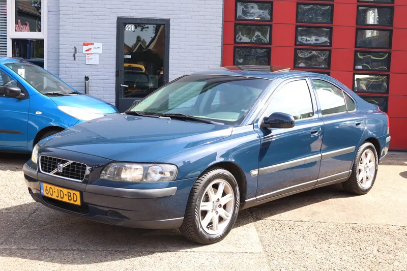 Volvo S60 (2002)