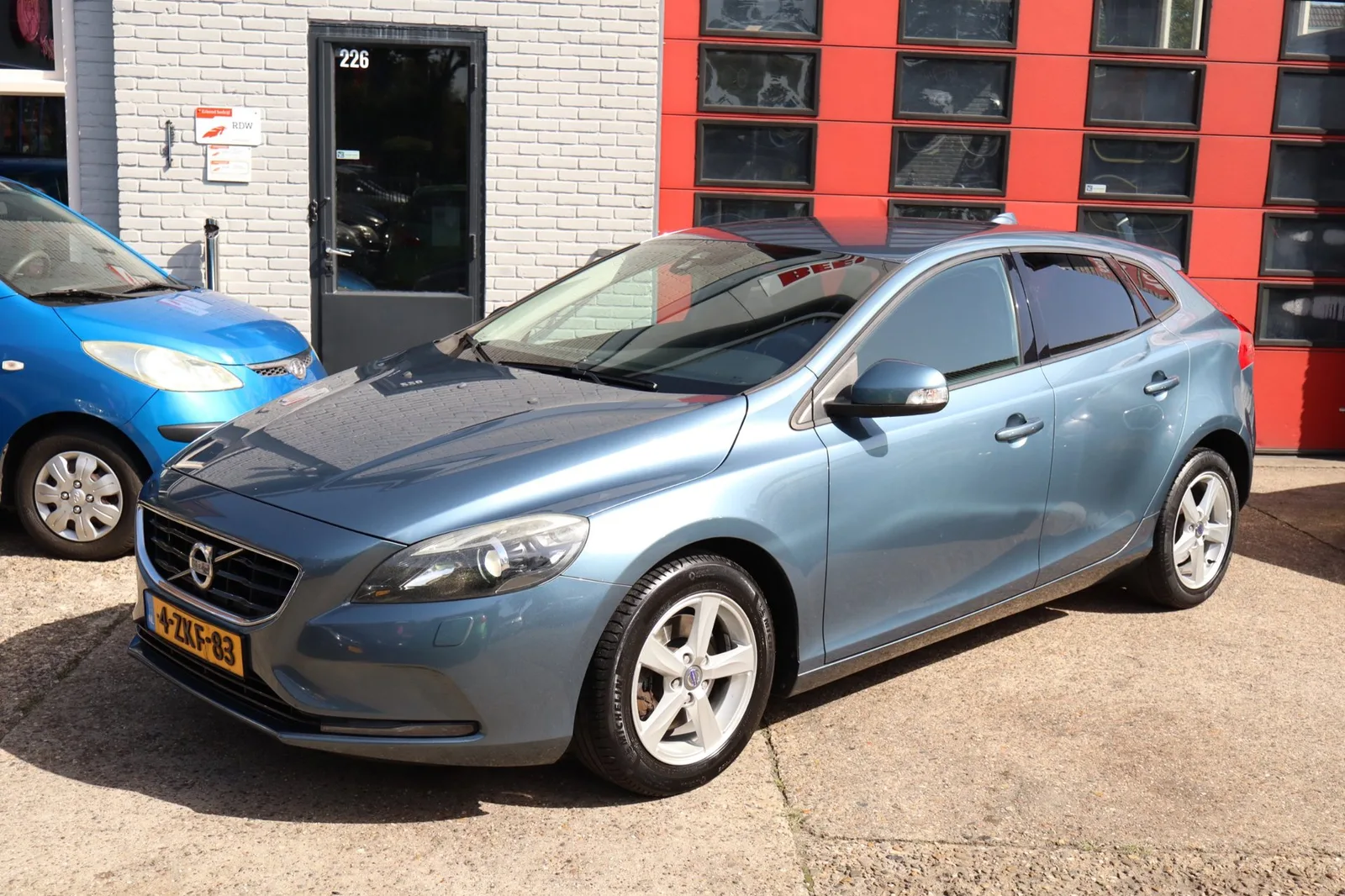 Volvo V40 (2014) — foto 1