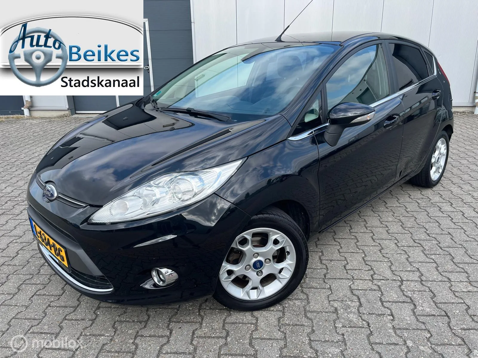Ford Fiesta (2012) — foto 1