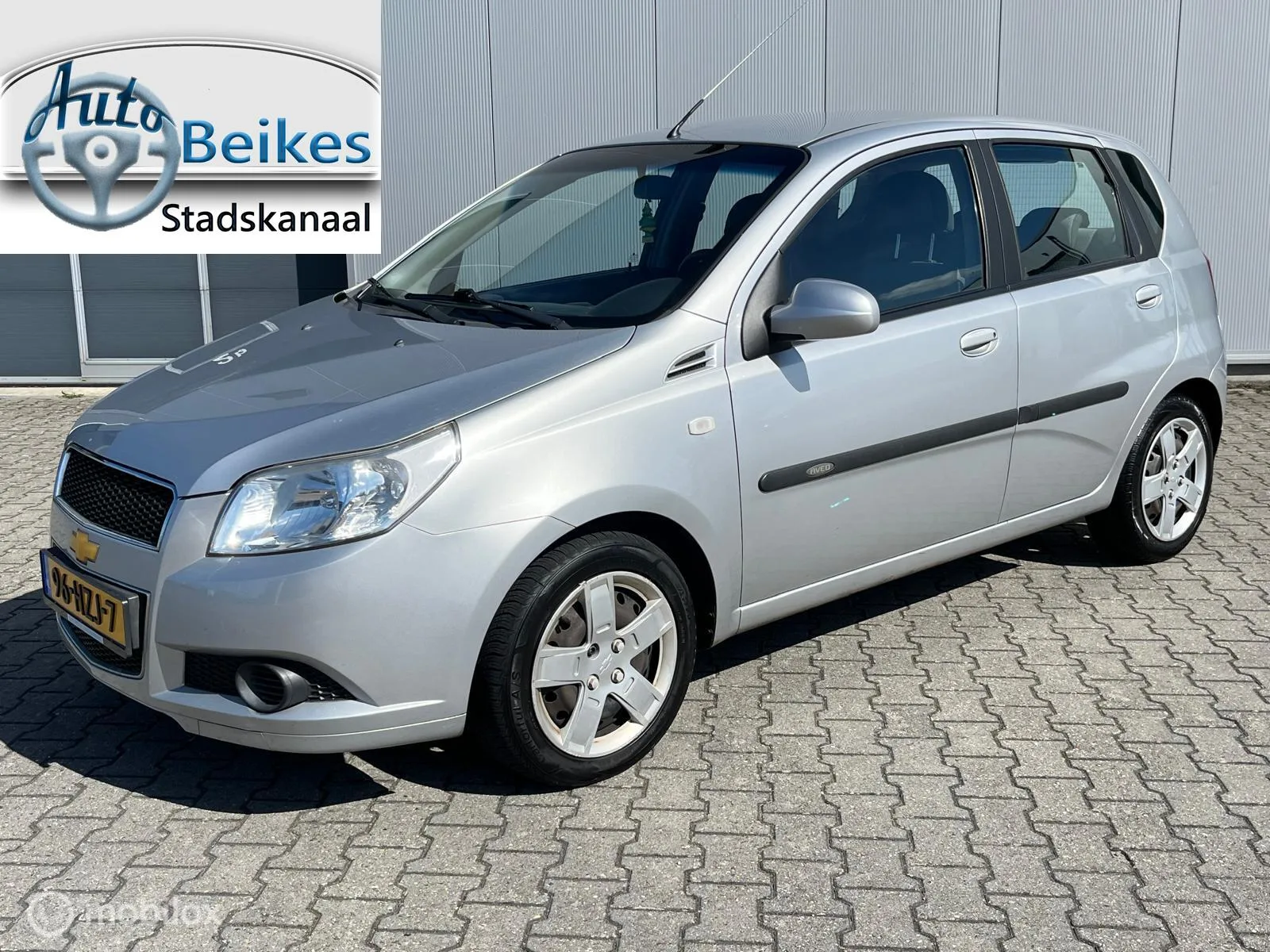 Chevrolet Aveo (2009) — foto 1