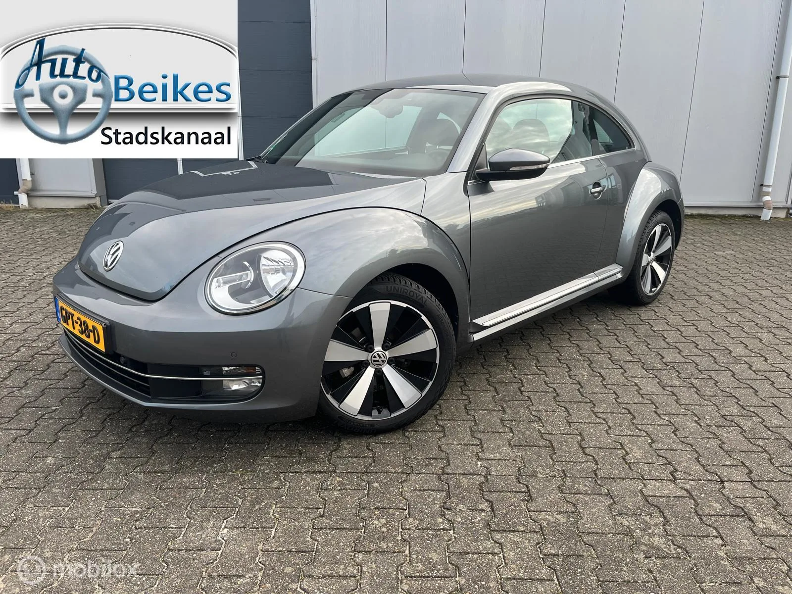 Volkswagen Beetle (2012) — foto 1