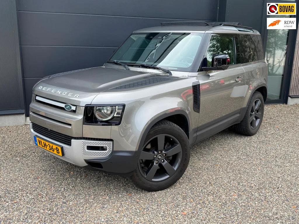 Land Rover Defender (2021) — foto 1