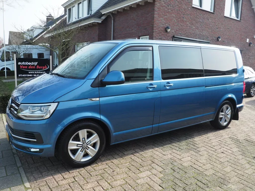 Volkswagen Transporter (2018) — foto 1