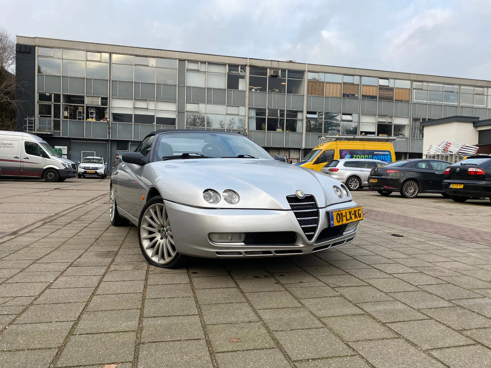 Alfa Romeo Spider (2003) — foto 1