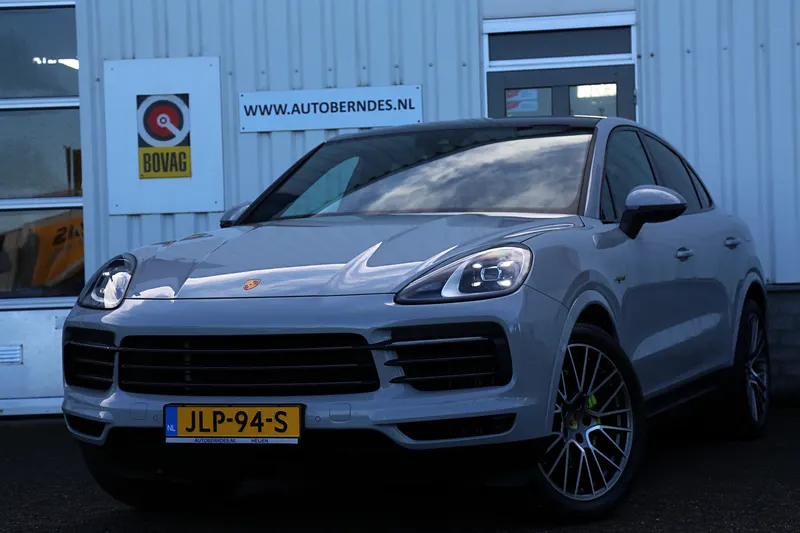 Porsche Cayenne Coupé (2022)