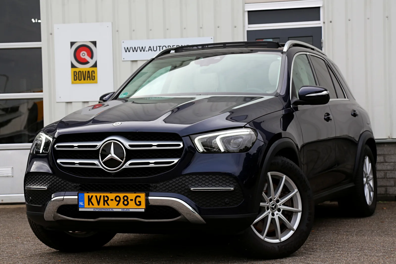 Mercedes-Benz GLE (2022) — foto 1