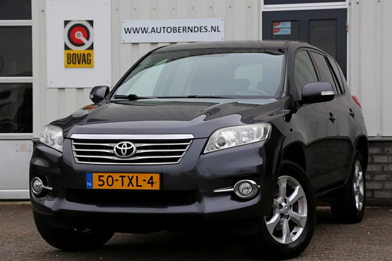 Toyota RAV4 (2012)