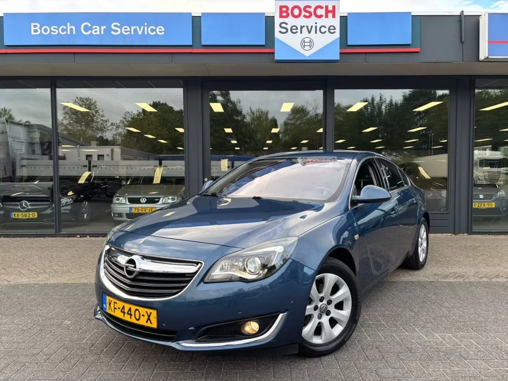 Opel Insignia (2016) — foto 1