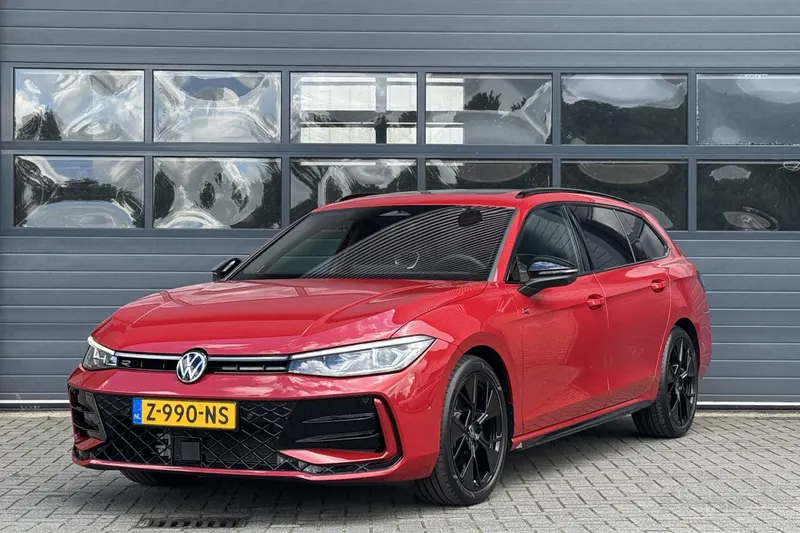 Volkswagen Passat (2024)