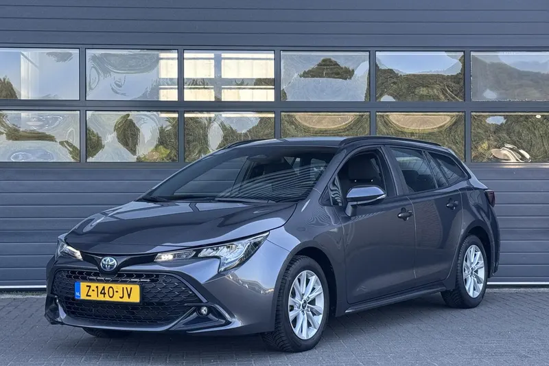 Toyota Corolla (2024)