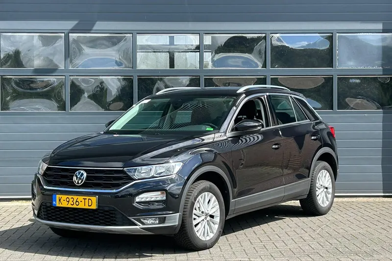 Volkswagen T-Roc (2021)