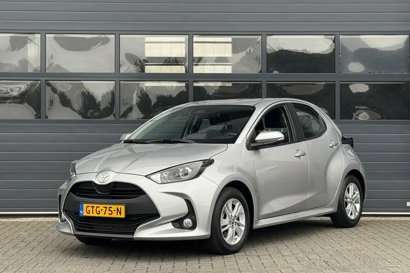 Toyota Yaris (2024)