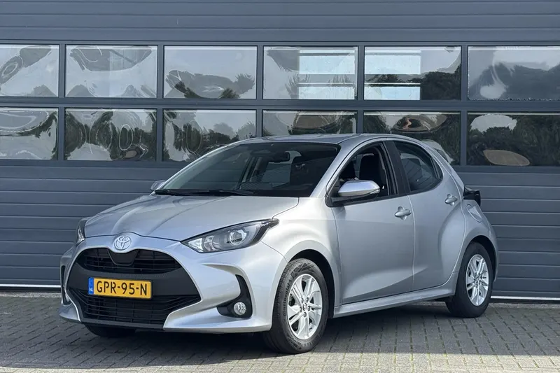 Toyota Yaris (2024)