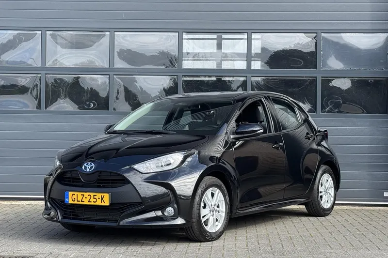 Toyota Yaris (2024)