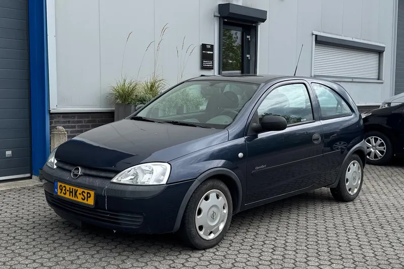 Opel Corsa (2001)