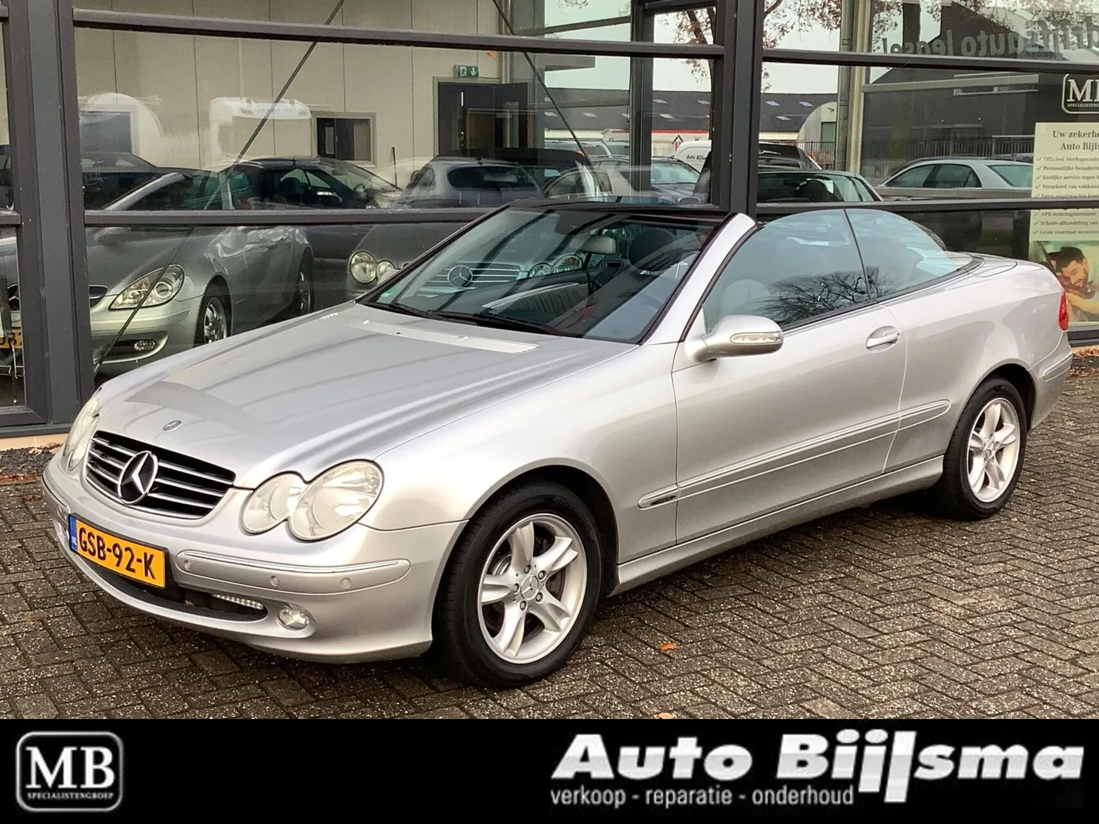Mercedes-Benz CLK-Klasse (2004) — foto 1